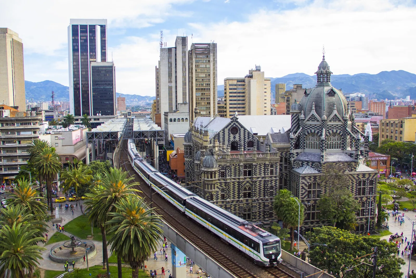 City Tour + Graffitour · fotografía 2 de 7